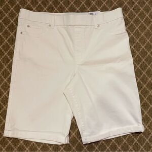 Kim Rogers women’s Crisp White Flat Front Shorts